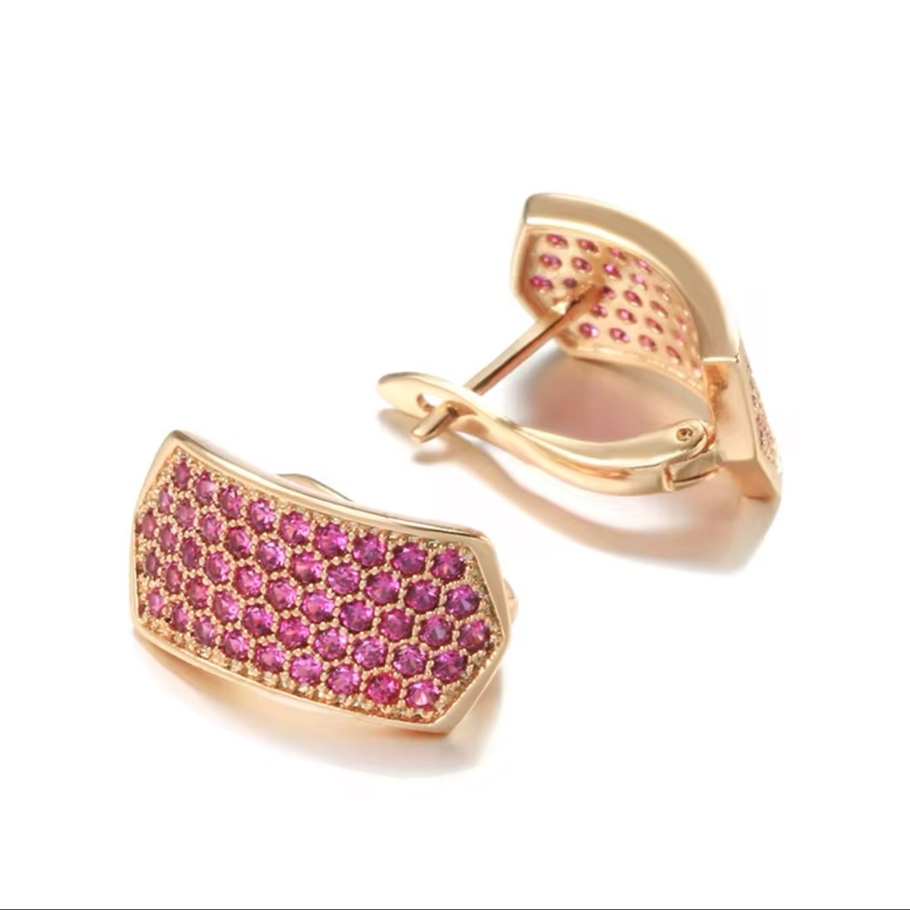 ◾️Rose Gold Plated Micro Paved Pink Natural Zircon Earrings